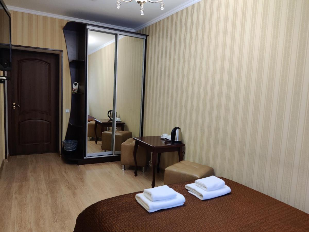 Evropeyskiy Kyiv Exterior photo